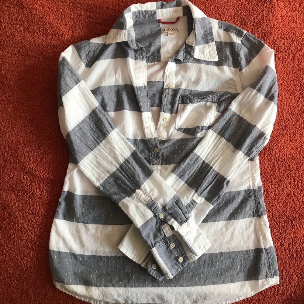 Merona White and Denim 1/2 Button Up